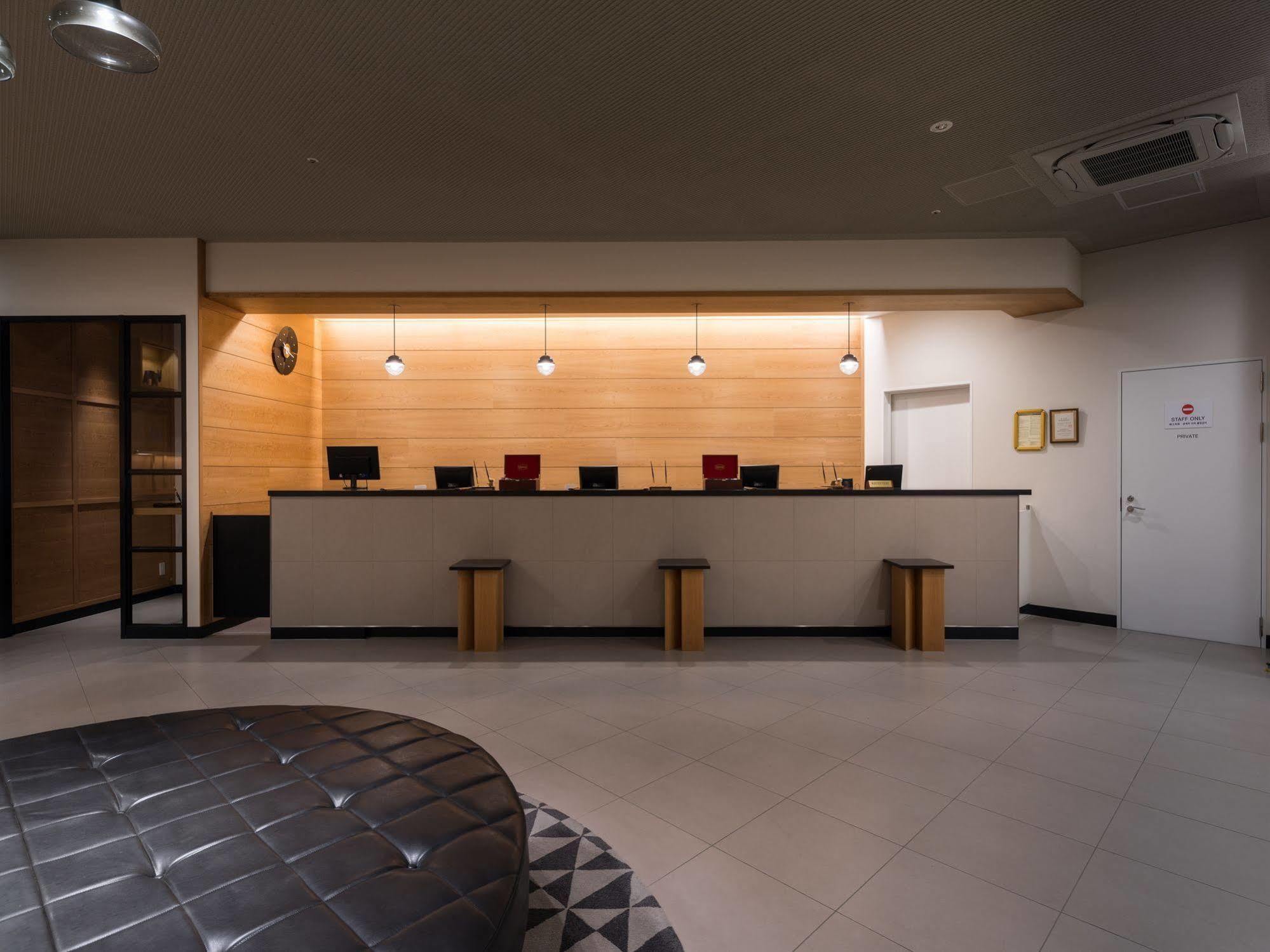 Nishitetsu Inn Shinjuku Tōkyō Extérieur photo